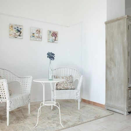 Mama Maja Bed and Breakfast Vacri Εξωτερικό φωτογραφία